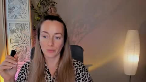 save the qween online show from February 10, 2026, 10:19 am