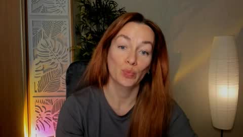 save the qween online show from April 10, 2026, 11:59 am