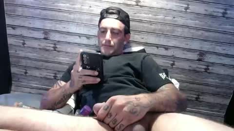 Snapshot of savedbythebell6996 chatting on October 25, 2025, 5:19 pm savedbythebell6996 online show from October 25, 2025, 5:19 pm