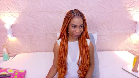 savory_pussy18 online show from October 14, 2025, 2:18 pm