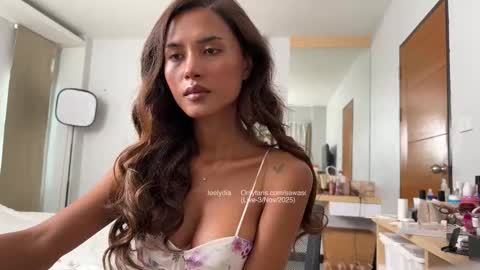 Lydia online show from November 3, 2025, 5:20 am