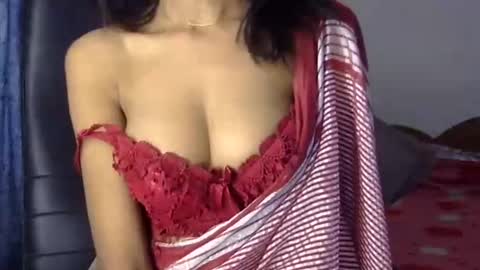 saxee online show from November 21, 2025, 4:11 am