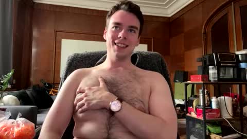 Snapshot of saxtonblake chatting on September 10, 2025, 1:11 pm Saxton online show from September 10, 2025, 1:11 pm