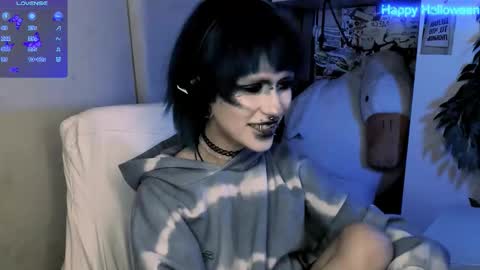 Snapshot of say_mary chatting on November 1, 2025, 5:37 pm pronoun she. name Mary. age 21. online show from November 1, 2025, 5:37 pm