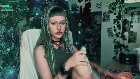 Snapshot of say_mary chatting on January 12, 2026, 9:31 pm pronoun she. name Mary. age 21. online show from January 12, 2026, 9:31 pm