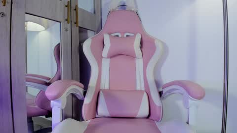 Snapshot of saylilith chatting on January 7, 2025, 12:20 pm Say Lilith Monday to Saturday 700am to 140pm Colombian time online show from January 7, 2025, 12:20 pm