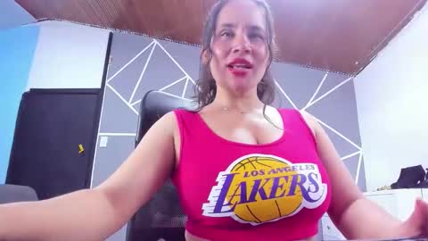 Snapshot of saylor_lee22 chatting on December 3, 2025, 8:34 am Saylor online show from December 3, 2025, 8:34 am