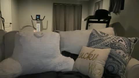 Good Girls Say Please...and Thank You online show from December 4, 2024, 2:20 am