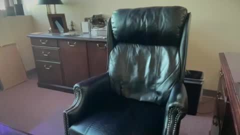 Good Girls Say Please...and Thank You online show from December 4, 2024, 8:29 pm