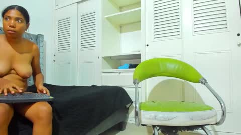 Snapshot of scarle222421 chatting on January 14, 2026, 9:31 pm scarle222421 online show from January 14, 2026, 9:31 pm