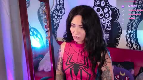 Explicit Content  online show from September 14, 2025, 10:25 am