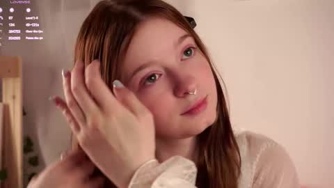 scarlet_fever10 online show from October 24, 2025, 12:34 pm