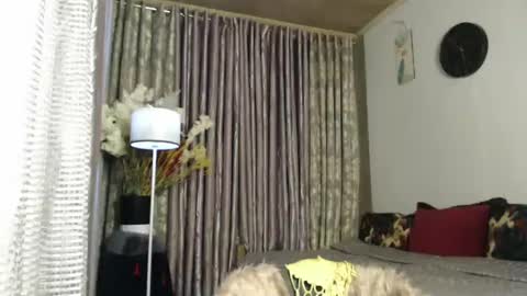 scarlet online show from January 4, 2025, 9:54 am