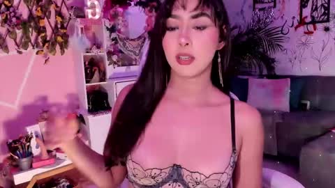 SCARLET online show from March 18, 2026, 4:15 am