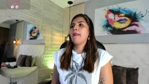 Scarlet online show from April 13, 2026, 7:52 pm