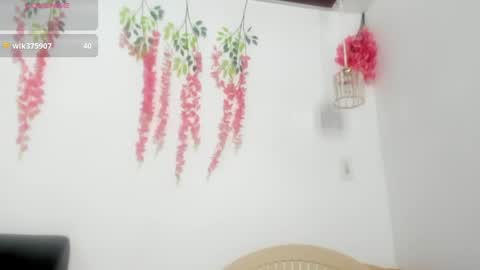 Scarlet online show from May 27, 2026, 1:57 am
