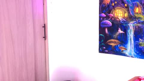 Scarlet online show from November 8, 2025, 1:11 pm