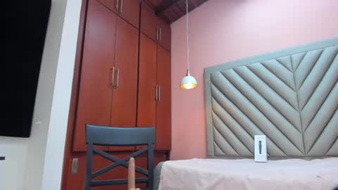 Snapshot of scarletdavis_ chatting on February 10, 2025, 3:03 am Scarlet Dayana online show from February 10, 2025, 3:03 am