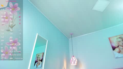 Snapshot of scarletgv chatting on January 17, 2025, 10:44 am Scarlet online show from January 17, 2025, 10:44 am