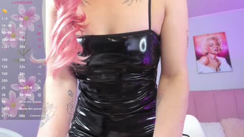 Snapshot of scarletgv chatting on January 31, 2025, 8:11 am Scarlet online show from January 31, 2025, 8:11 am