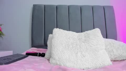 Snapshot of scarletgv chatting on March 8, 2025, 7:53 pm Scarlet online show from March 8, 2025, 7:53 pm