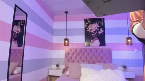 Snapshot of scarletgv chatting on November 25, 2025, 10:48 am Scarlet online show from November 25, 2025, 10:48 am