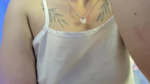 Snapshot of scarletgv chatting on November 29, 2025, 6:49 am Scarlet online show from November 29, 2025, 6:49 am