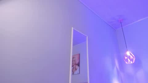 Snapshot of scarletgv chatting on December 1, 2025, 4:06 am Scarlet online show from December 1, 2025, 4:06 am