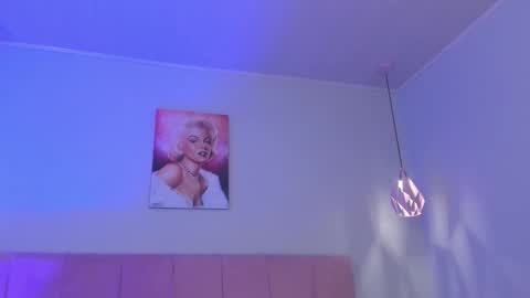 Snapshot of scarletgv chatting on March 11, 2026, 5:35 am Scarlet online show from March 11, 2026, 5:35 am
