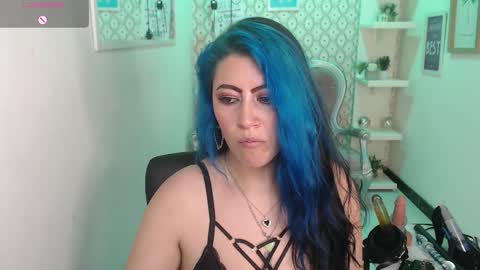 Scarleth online show from February 3, 2025, 9:52 am