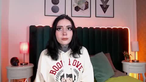 Scarleth online show from May 22, 2026, 11:21 pm