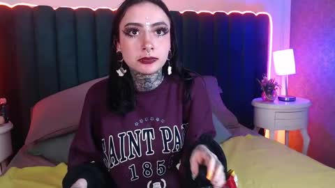 Scarleth online show from May 27, 2026, 1:57 am