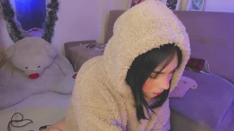 Snapshot of scarleth_jhons_ chatting on January 3, 2025, 1:27 am Scarleth... but not Scarleth Johansson. online show from January 3, 2025, 1:27 am