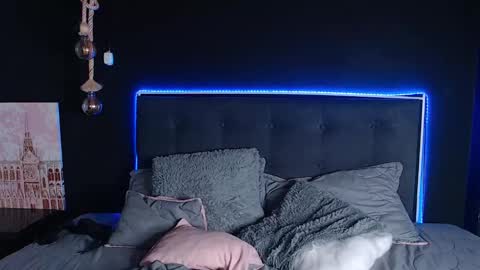 Snapshot of scarleth_shadow chatting on February 22, 2025, 5:02 am SCARLETH online show from February 22, 2025, 5:02 am