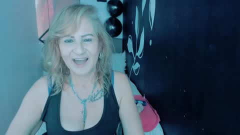 S C A R L E T online show from December 13, 2024, 6:05 pm