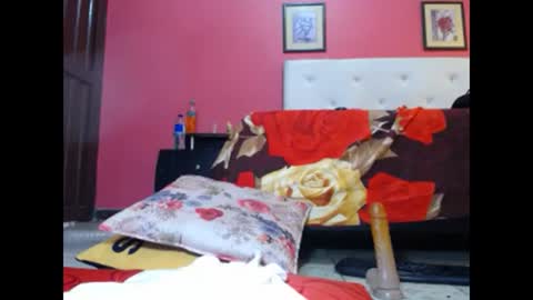 candy monrroy online show from January 9, 2025, 5:33 pm