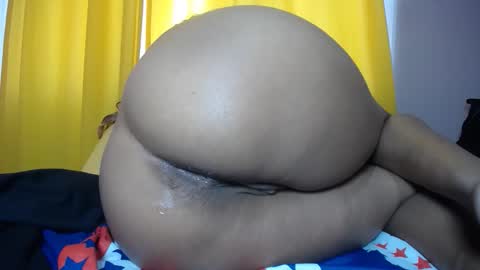 candy monrroy online show from November 22, 2025, 1:43 pm