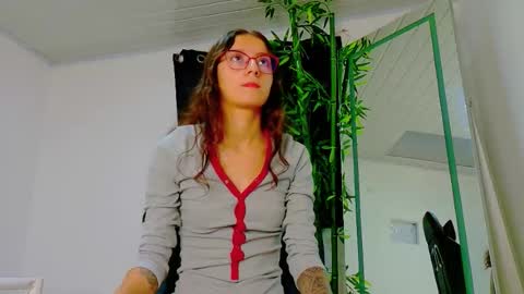 Denis online show from November 14, 2025, 12:20 am