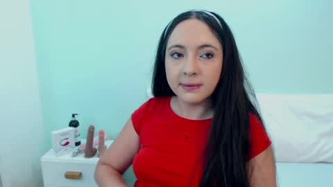 scarlet  online show from April 5, 2026, 10:34 am