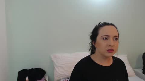 scarlet  online show from April 10, 2026, 10:42 am