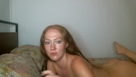 Snapshot of scarletsatine chatting on February 18, 2025, 1:00 pm Scarlet Satine online show from February 18, 2025, 1:00 pm