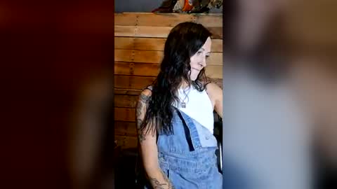 Snapshot of scarlett379 chatting on August 3, 2026, 3:27 pm scarlett379 online show from August 3, 2026, 3:27 pm