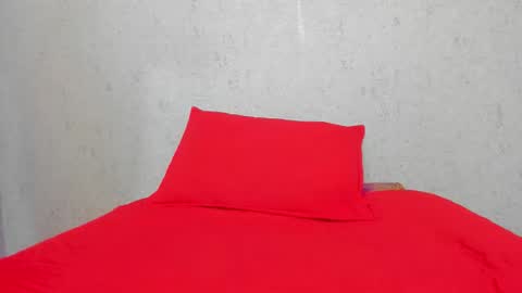 Snapshot of scarlett646 chatting on October 17, 2025, 3:10 am Scarlett 3 online show from October 17, 2025, 3:10 am