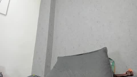 Snapshot of scarlett646 chatting on December 15, 2025, 3:11 am Scarlett 3 online show from December 15, 2025, 3:11 am