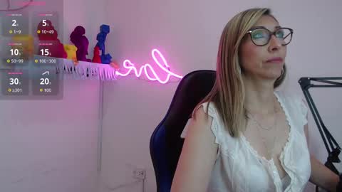 Scarlett online show from November 17, 2025, 11:38 am