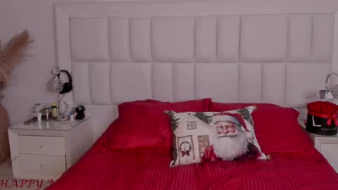 Snapshot of scarlett__baker11 chatting on December 30, 2024, 10:34 pm juli online show from December 30, 2024, 10:34 pm