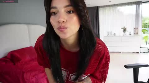 Snapshot of scarlett__baker11 chatting on October 8, 2025, 7:00 pm juli online show from October 8, 2025, 7:00 pm