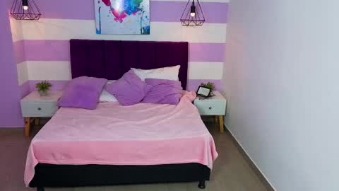 Snapshot of scarlett__bell chatting on May 26, 2026, 12:01 pm Scarlett online show from May 26, 2026, 12:01 pm