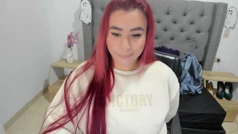 Scarlett Anaiz online show from January 5, 2026, 9:29 pm