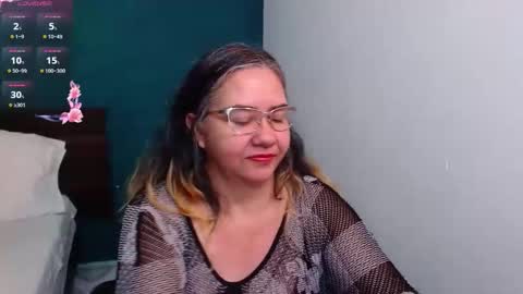 Snapshot of scarlett_duboi1 chatting on December 19, 2025, 2:51 am Scarlett online show from December 19, 2025, 2:51 am